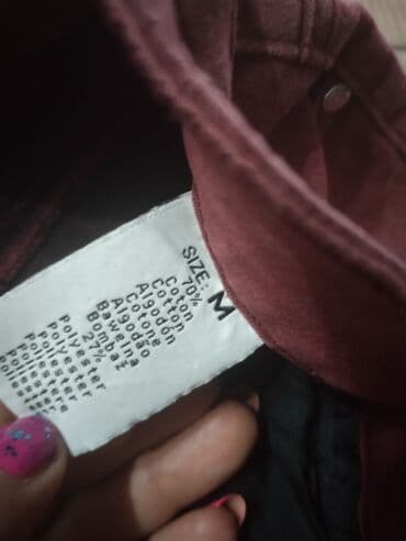 postavljene pantalone: M (EU 38) — 3