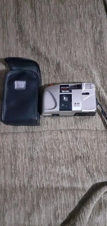 stol za laptop: SKINA SK-102 – kompaktni 35mm filmski aparat - Tip: 35mm „point & — 4