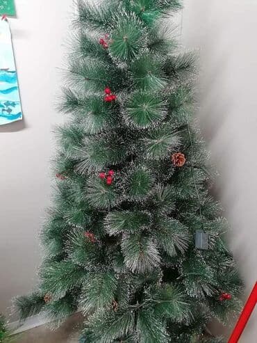 ukrasi za jelku od sisarki: Jelka — 1