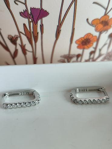 Minđuše ZIG 925 - Materijal: srebro 925 (zig 925) - Dizajn: moderni