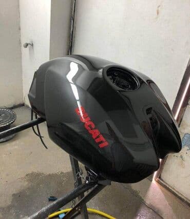 ducati patike: DUCATI - Nalepnice - 1457 📌 Opis: Samolepljive nalepnice izrađene od — 3