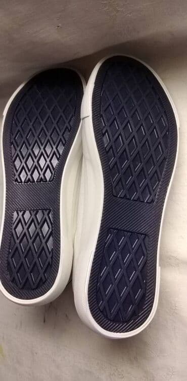 new yorker лесковац слике: Trainers, size - 43 — 4