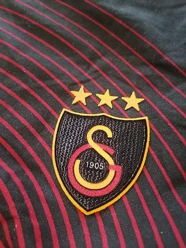 muski dzemperi springfield: Adidas sportska jakna – Galatasaray - Model: Adidas timska — 9
