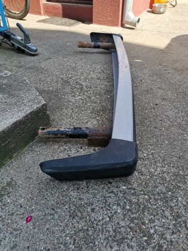 prednji branik za citroen c3 cena: Zadnji branik Lada 2121,21213,21214 Niva br.4. Polovnan, ocuvan — 5