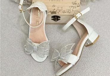 lindex decije jakne: 04. sandale 25-36
3599🌹🌹 — 5