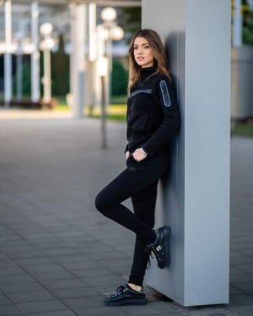 black xs parfem: XS - XL
4400 — 5