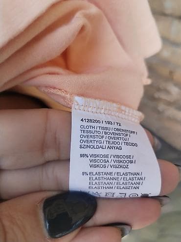 imperator majice: Viskozna majica dug rukav XXL
DUZINA 66
PAZUH PO 53 TEGLI DO 63 — 2