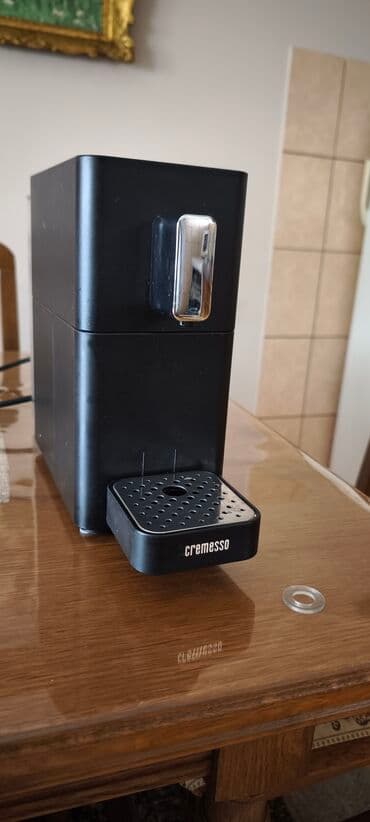 Aparati za kafu: Cremesso aparat za kafu, koriscen nekoliko puta, bez ikakvih
