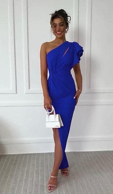 torbice svecane: Elegantna asimetrična haljina na jedno rame - Kroj: uska silueta do — 3