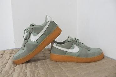 bez patike: NIKE br 44 28cm, unutrasnje gaziste stopala, patike bez bilo kakve — 1