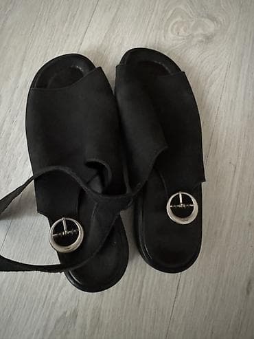 sandale grubin zenske: Crne ženske sandale sa platformom.Preudobne.Visina djona 3,5cm.Marka — 5