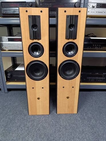 polovne kamere za snimanje: Cat LEB 404 bukva sa crnim mrezicama i bocnim stranama trosistemci — 1