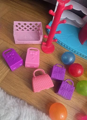 kopačke na prodaju: Shopkins Sweet Spot Food Fair set sa roze aparatom za žvake i — 2