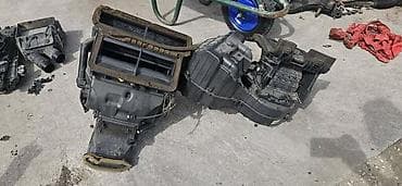 ml auto vrnjacka banja: KUCISTE VENTILACIJE KABINE ZA RENAULT SCENIC ZA 2003. GOD — 1