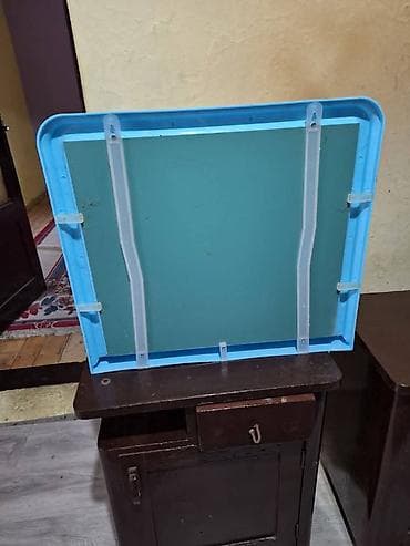 cirkular za plocice: Plastično zidno ogledalo sa policom - Materijal: čvrsta plastika — 2