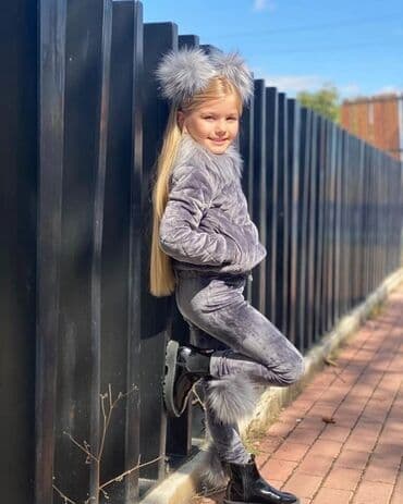 decije odelo: Toplo postavljene plišane trenerkice za devojčice u kompletu sa rajfom — 6