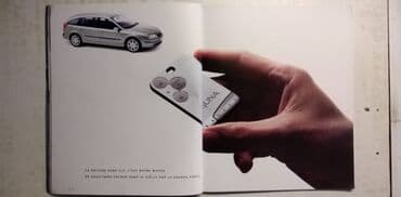 lesi se vraca kuci laguna: Prospekt Renault Laguna, format A4,franc. ocuvan — 3