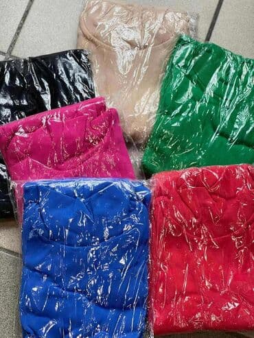 Women's Clothing: 1800 i 2000 din — 17