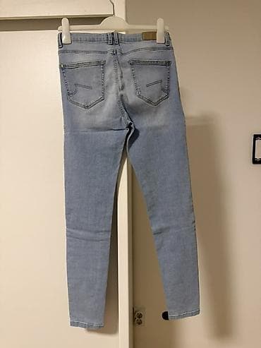 Ženska odeća: Ženske pantalone – 5 modela
Veličina M — 8