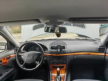 alat za ispravljanje udubljenja na autu: Mercedes-Benz E 220 CDI, limuzina, srebrna metalik. Ključne — 7