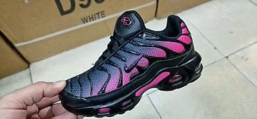 Patike: Patike inspirisane modelom Nike Air Max Plus (TN), dostupne u više — 10