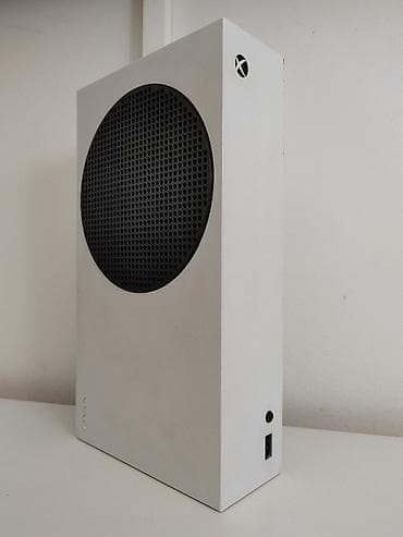 плејстејшн 4: Konzola XBOX Series S 512GB Prodaje se XBOX Series S 512GB konzola — 1
