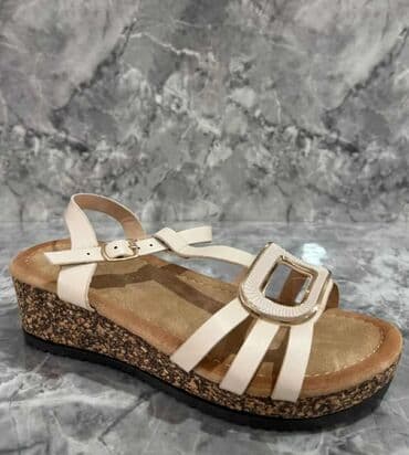 crop top c a: Sandals, Betsy, 41 — 4