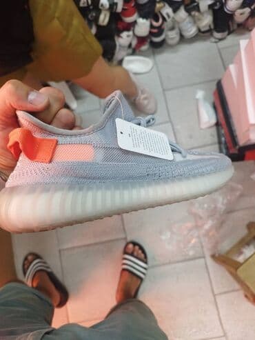 yeezy 350 patike: Patike, veličina - 37 — 3