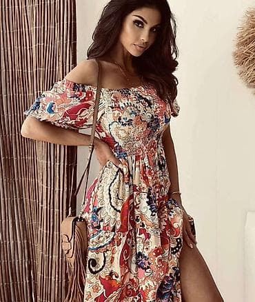 reserved haljina: Boho maxi haljina sa raskošnim printom
1900 din
S M L — 2