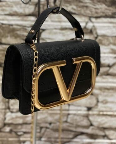 tommy hilfiger d: Cena 2500 din — 2
