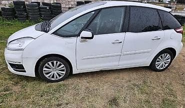 c4 picasso 2010: DELOVI ZA CITROEN C4 PICASSO 1.6 2011. GOD. | 115kw 1.6 c4 picasso — 4