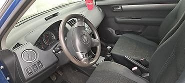 Prodaja automobila: Suzuki Swift – trovratni gradski hečbek Karakteristike i oprema: - — 3