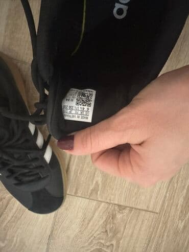 High boots: Adidas, 37.5, color - Black — 3