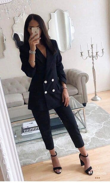 svecana odela novi pazar: 3500 din — 11