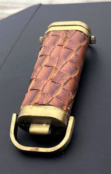 Bicikli: Vintage mesingana futrola za upaljač sa kožnim omotačem Stara futrola — 7