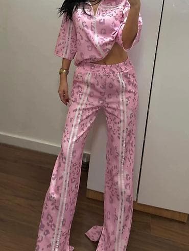 roze kozna jakna: Trenerke komplet sportsko/šik set sa leopard printom. Gornji deo visok — 5