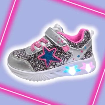 SNIZENJE Predivan model svetlecih patikica Vrlo lagan model koji ima na lalafo.rs SNIZENJE Predivan model svetlecih patikica Vrlo lagan model koji ima