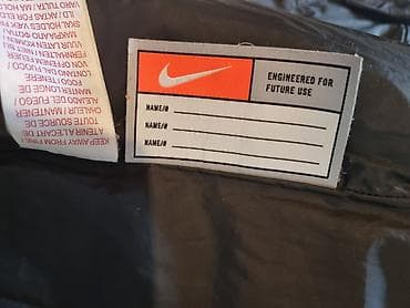 sorcevi pull and bear: Nike dečija zimska jakna sa kapuljačom - Veličina: L (147–158 cm) — 3