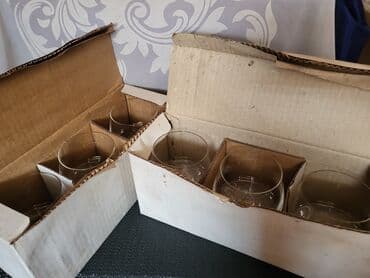 case za zestoko pice: Case nove kristal za zestoko pice Zagreb iz 70ih. Case,sve na njima — 4