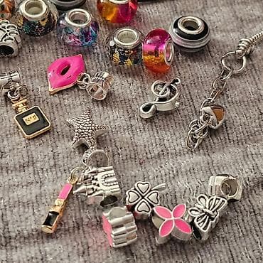 pandora privezak lav: Novo Set pandora k- pop Set sadrži: 35 raznih privezaka 2 — 3