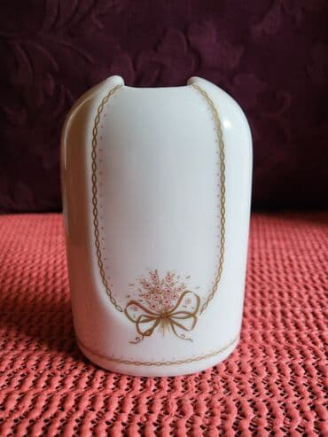 porcelanske solje za caj: Porcelanska nova vazica Eschenbach Bavaria 70te. Visina. 10cm — 1