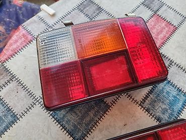 kalorifer za kola: Stop lampe leva i desna Lada 2104 Karavan br.3. Polovno. Ocuvano. U — 9