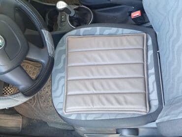 15565 r13 m s: Podmetači za auto dlm 40 cm sundjer 2 cm lepo uređeni sa dva lica sa — 1