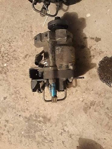 cerada za motor novi sad: BOS PUMPA ZA FORD FOCUS | FORD velika ponuda delova Na prodaju — 4