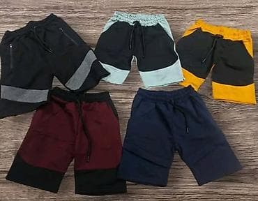 Muške sportske bermude – više modela i boja - Kroj: ravne bermude do