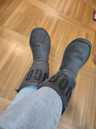 Cena 2500 din, samo još par veličina na stanju