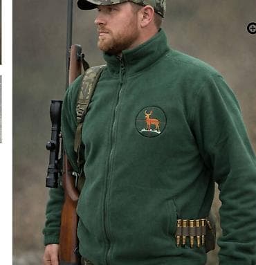 Karakteristike: topao i prijatan polar materijal kvalitetan