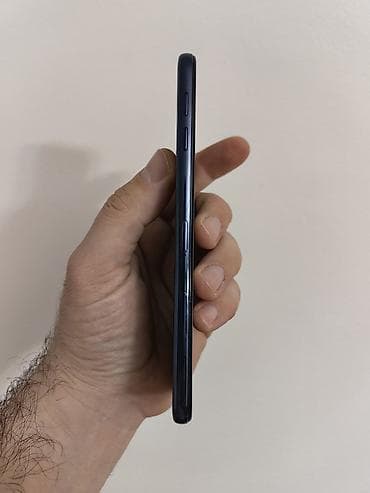 samsung punjač: Samsung J4 plus sa 2/32gb memorije, dual sim, otključan za sve mreže — 2