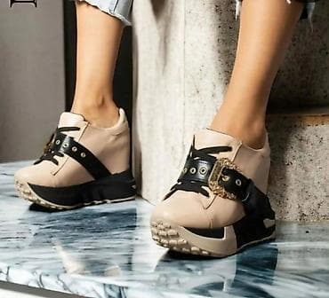 Dame patike sa skrivenom platformom i dekorativnom kopčom Od 37 do 40