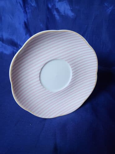 porcelanske solje za caj: Soljice nove,vintaz za kafu Sigma porcelanske. Soljice komada 6 u — 12